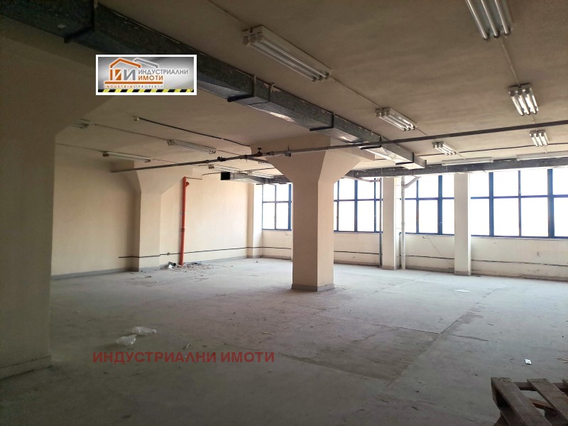 För uthyrning  Industribyggnad Plovdiv , Industrialna zona - Sever , 600 kvm | 29938959 - bild [2]