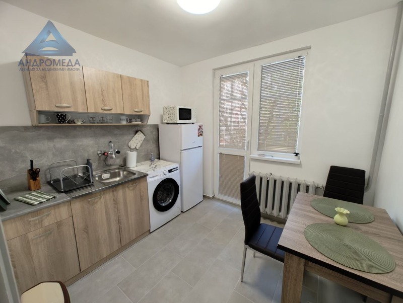K pronájmu  1 ložnice Pleven , Idealen centar , 65 m2 | 14103496 - obraz [4]