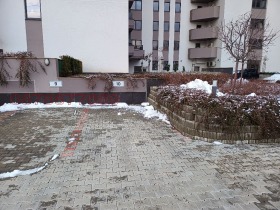 Parkeerplaats Druzjba 2, Sofia 1