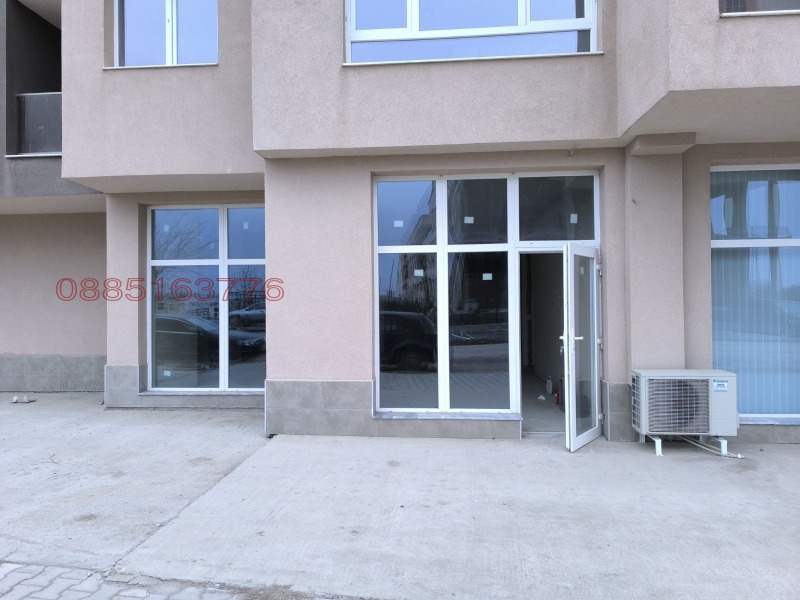 Дава под Наем МАГАЗИН в град Пловдив, Христо Смирненски - 98 кв.м / 1 274 € » 2 491.73 лв.