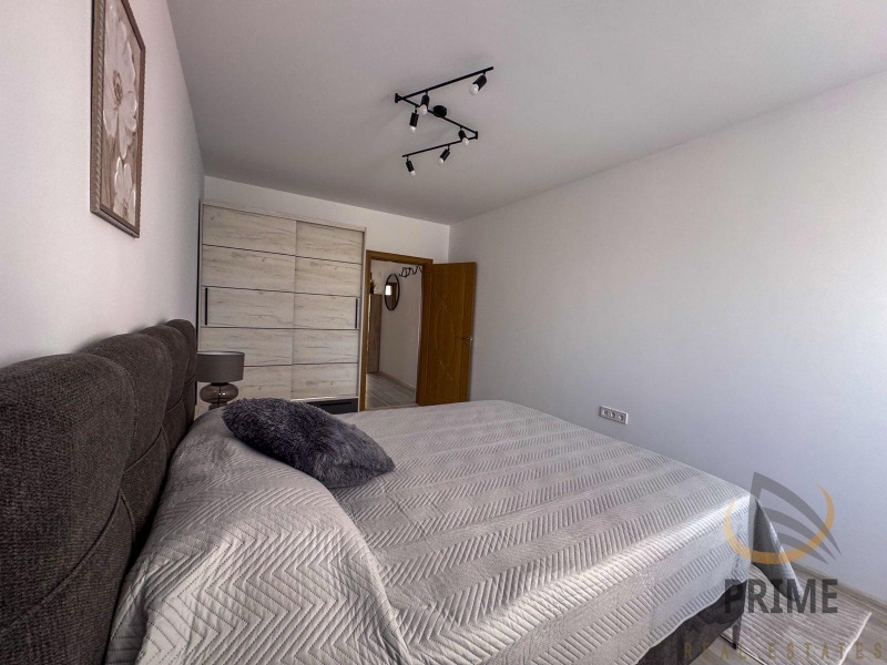 K pronájmu  1 ložnice Burgas , Vazraždane , 80 m2 | 43479445 - obraz [12]