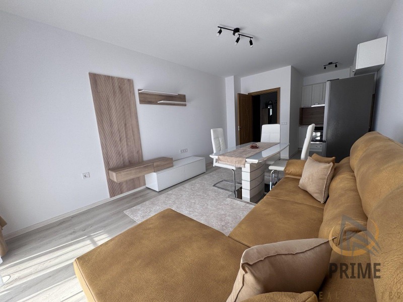 K pronájmu  1 ložnice Burgas , Vazraždane , 80 m2 | 43479445 - obraz [2]