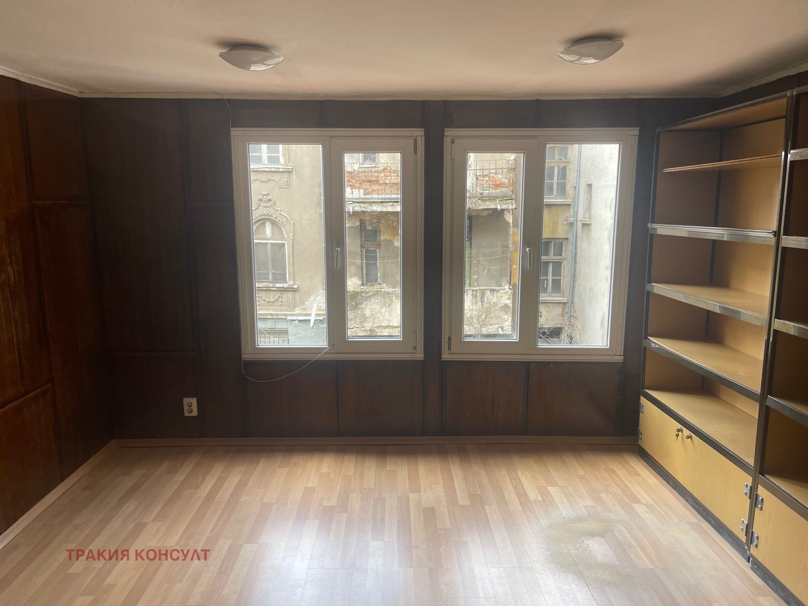 Дава под наем ОФИС, гр. София, Център