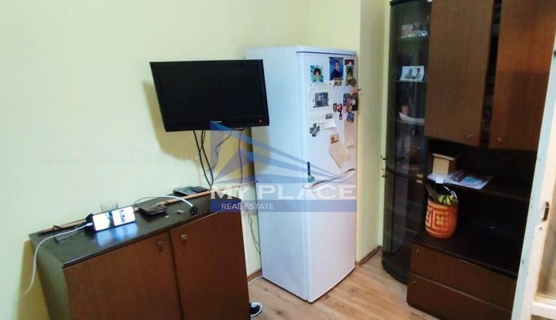 Дава под наем 2-СТАЕН, гр. Шумен, Болницата, снимка 6 - Апартаменти - 53619971