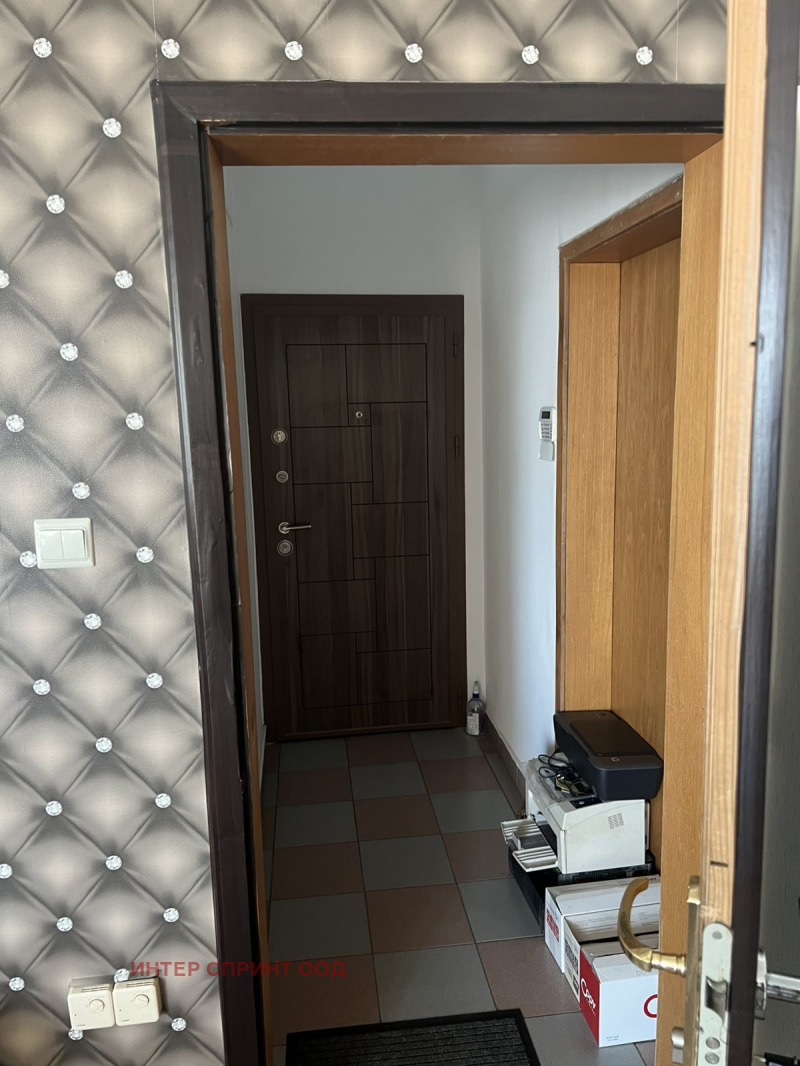 För uthyrning  Kontor Sofia , Vrajdebna , 70 kvm | 10776782 - bild [5]
