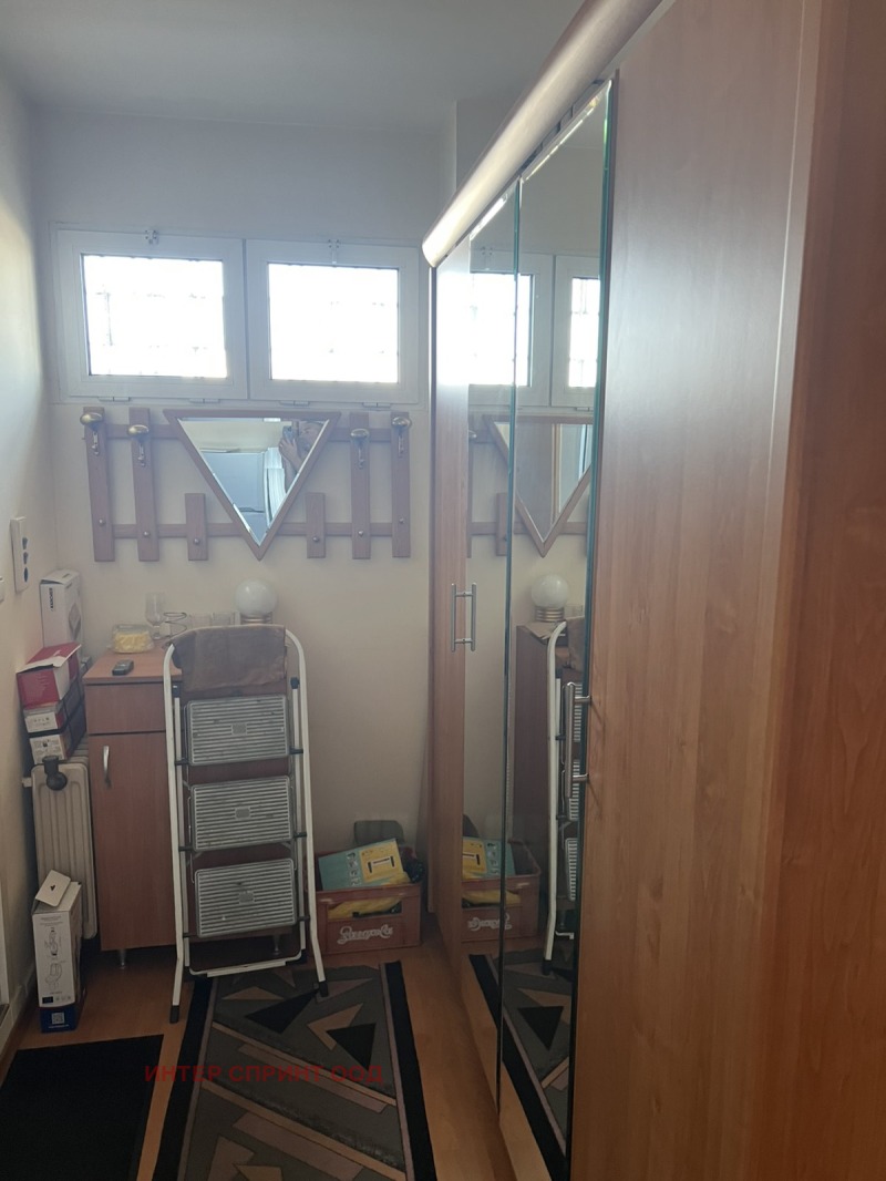 För uthyrning  Kontor Sofia , Vrajdebna , 70 kvm | 10776782 - bild [12]