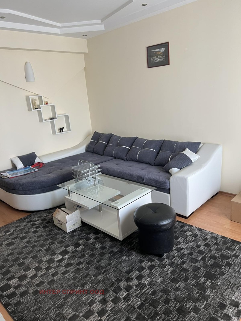 För uthyrning  Kontor Sofia , Vrajdebna , 70 kvm | 10776782 - bild [10]
