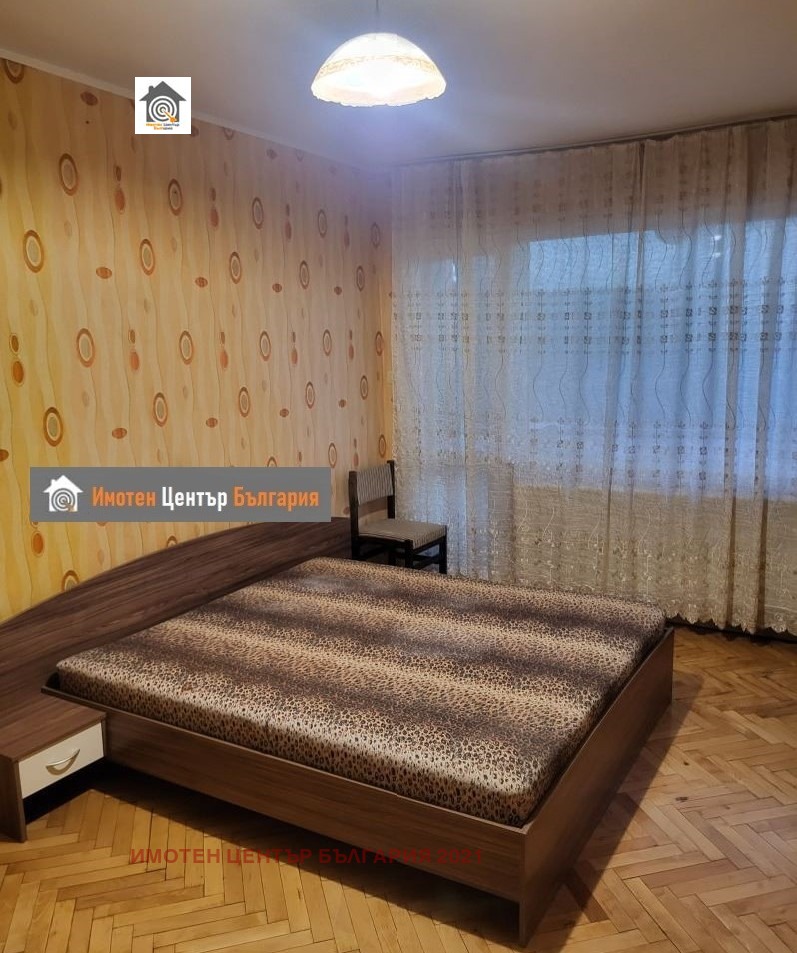 В аренду  2 спальни Плевен , Широк център , 64 кв.м | 88198601