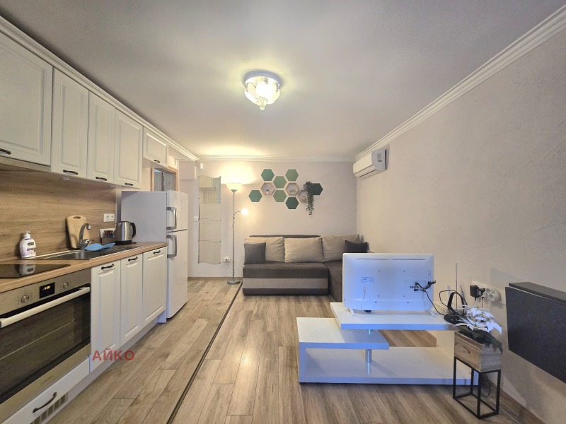 Дава под наем 2-СТАЕН, гр. София, Център