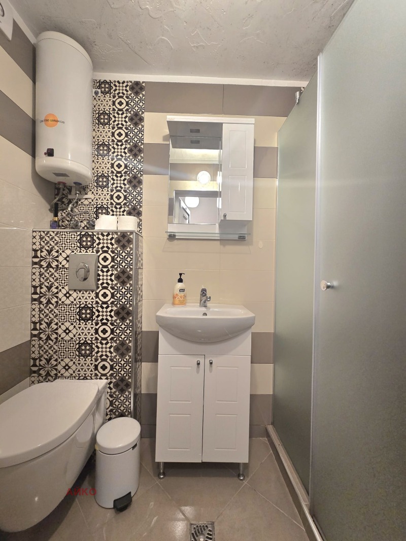 Дава под наем 2-СТАЕН, гр. София, Център, снимка 4 - Апартаменти - 53530876