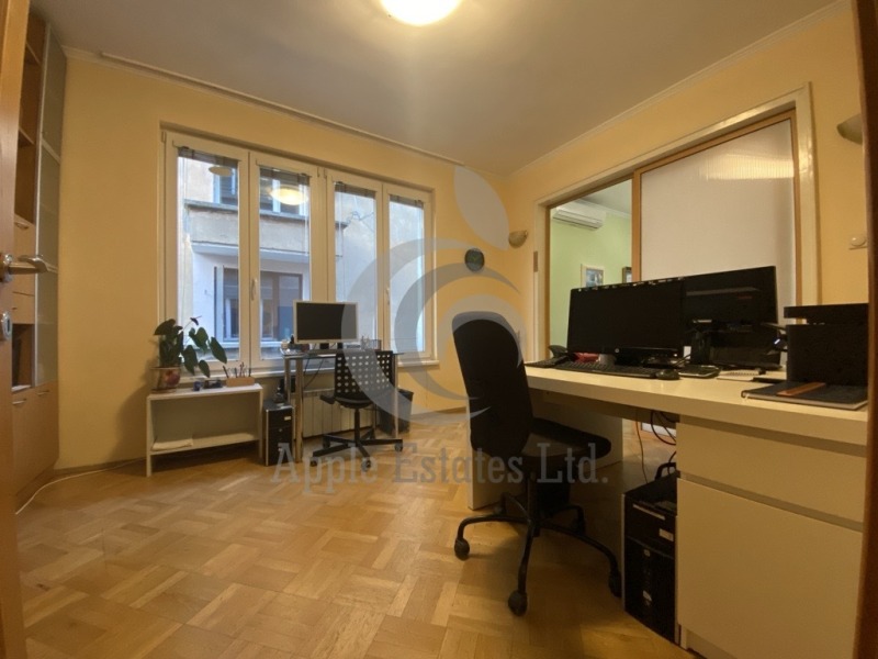 Te huur  Kantoor Sofia , Tsentar , 80 m² | 47105665 - afbeelding [5]