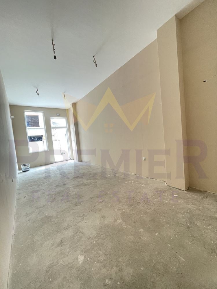 En renta  Comercio Varna , Koljozen pazar , 43 metros cuadrados | 21904821 - imagen [3]