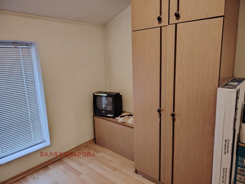 Дава под наем 2-СТАЕН, гр. Плевен, Широк център, снимка 6 - Апартаменти - 53463910