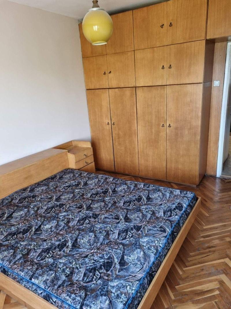 Zu vermieten  2 Schlafzimmer Sofia , Geo Milew , 75 qm | 78676113 - Bild [7]