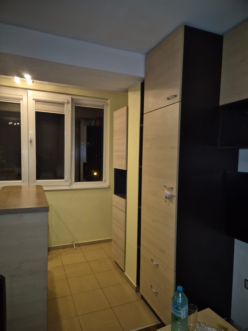 Дава под наем 3-СТАЕН, гр. София, Христо Ботев, снимка 8 - Апартаменти - 52655961