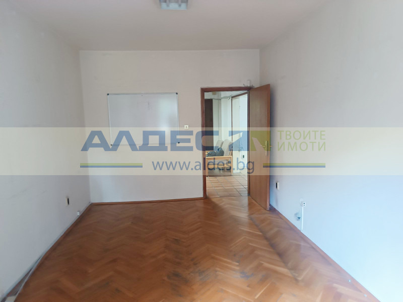 Kiralık  3 yatak odası Sofia , Centar , 135 metrekare | 95171954 - görüntü [4]