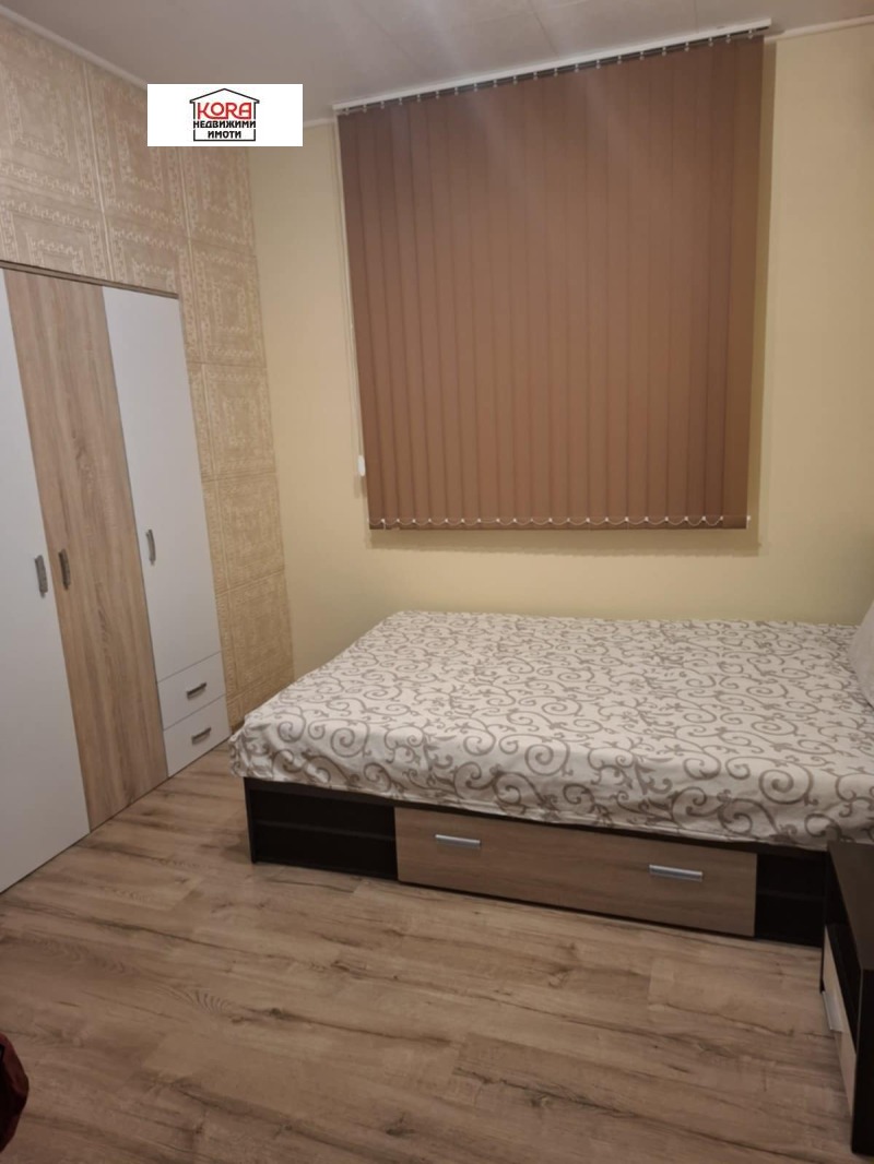 Дава под наем 4-СТАЕН, гр. Плевен, Широк център, снимка 2 - Апартаменти - 53283036