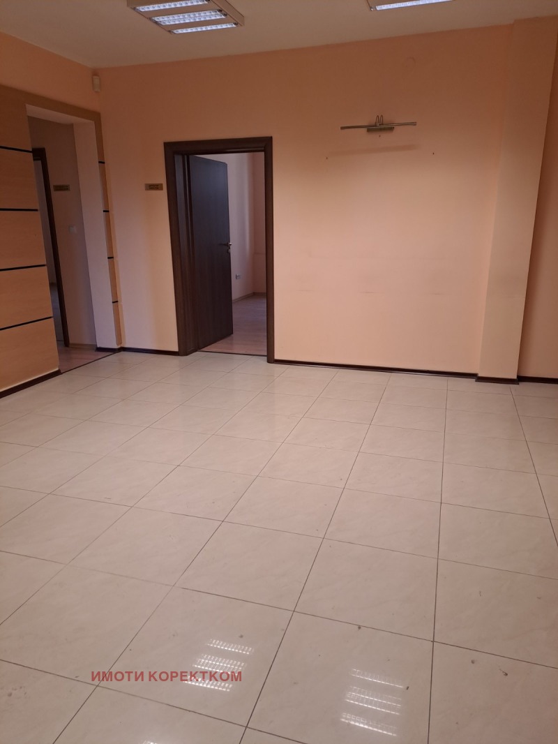 Do wynajęcia  Biuro Sofia , Centar , 500 mkw | 27928188 - obraz [2]