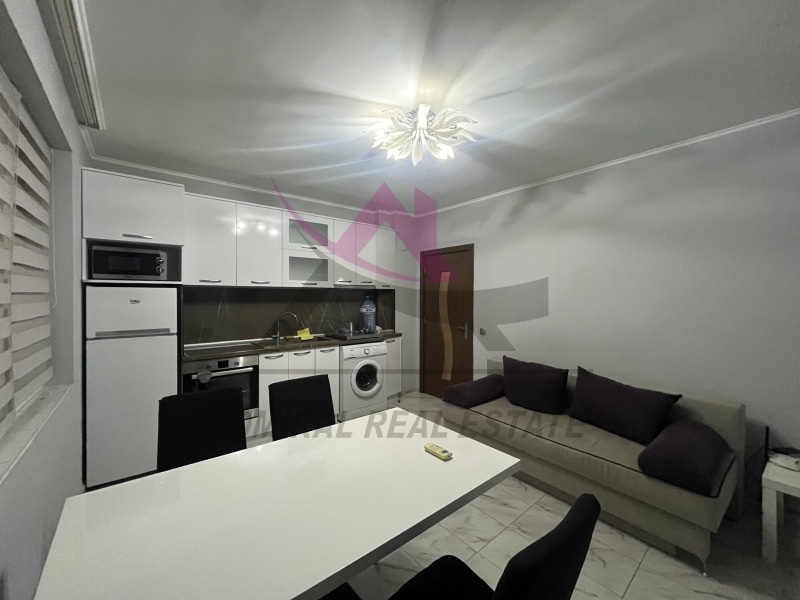 Под наем 2-СТАЕН, град Варна, Възраждане 3 • 409 € / 799.93 лв. • 87911442 1