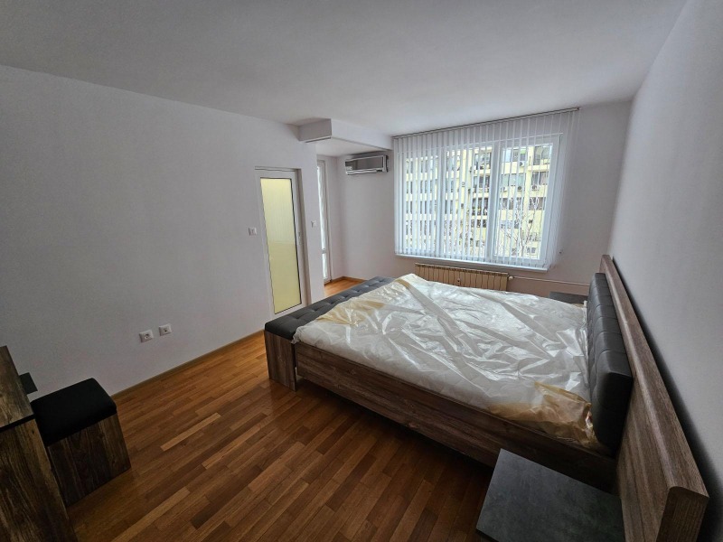 Zu vermieten  2 Schlafzimmer Plowdiw , Karschijaka , 140 qm | 35821634 - Bild [5]