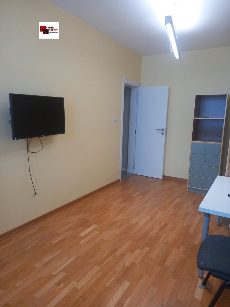 K pronájmu  3 ložnice Sofia , Dianabad , 160 m2 | 98144210 - obraz [10]