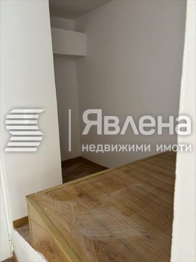 Дава под наем МАГАЗИН, гр. Бургас, Център, снимка 5 - Магазини - 50691194