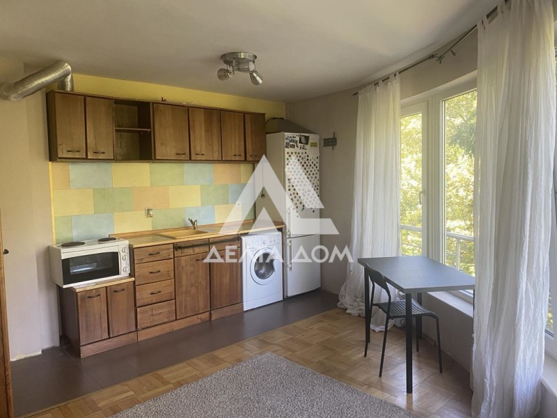 Издаје се  1 спаваћа соба Софија , Дианабад , 50 м2 | 78269102