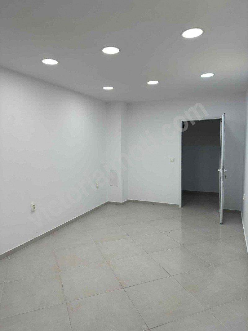 Дава под наем МАГАЗИН, гр. Велико Търново, Бузлуджа