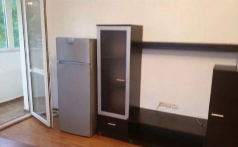Vuokrattavana  1 makuuhuone Sofia , Mladost 2 , 55 neliömetriä | 98002160 - kuva [2]
