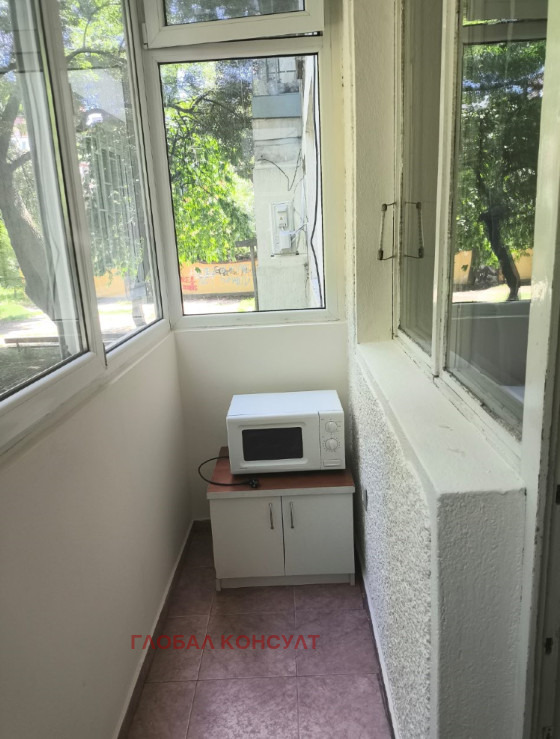 Дава под наем 2-СТАЕН, гр. София, Красно село, снимка 10 - Апартаменти - 55737591
