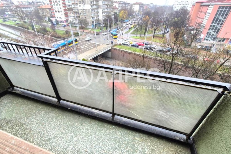 Дава под наем 3-СТАЕН, гр. София, Хиподрума, снимка 14 - Апартаменти - 52571558