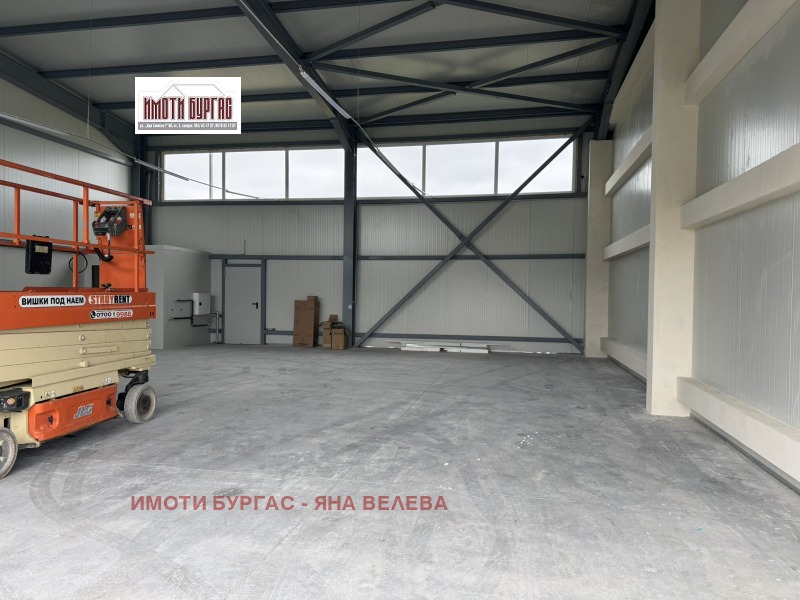 Дава под наем СКЛАД, гр. Бургас, Промишлена зона - Север, снимка 5 - Складове - 53123238