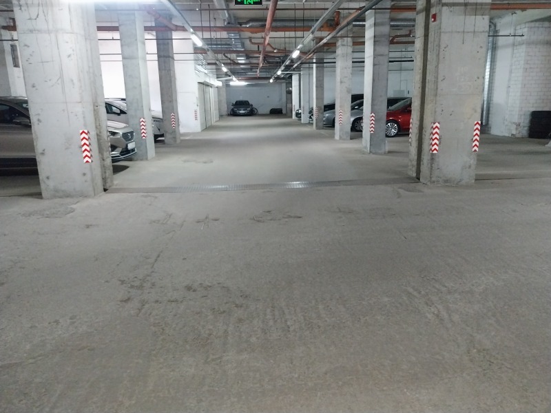 Дава под наем ГАРАЖ, ПАРКОМЯСТО, гр. София, Младост 4, снимка 4 - Гаражи и паркоместа - 53308301