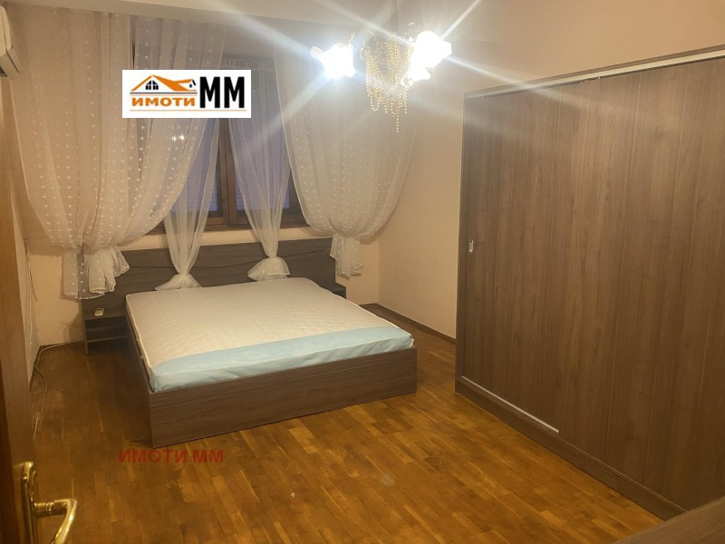 Издаје се  2 спаваће собе Пловдив , Центар , 98 м2 | 40480875 - слика [5]