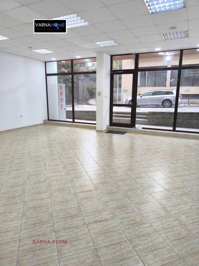 Дава под наем  Пром. помещение град Варна , Левски 1 , 75 кв.м | 36771105