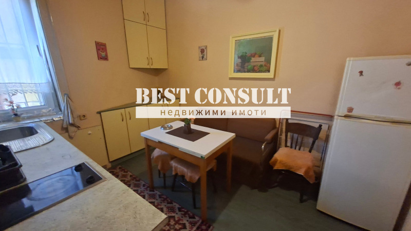 Te huur  1 slaapkamer Ruse , Tsentar , 60 m² | 22830211 - afbeelding [2]