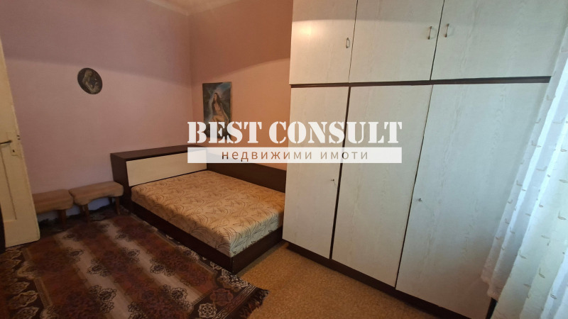 Te huur  1 slaapkamer Ruse , Tsentar , 60 m² | 22830211 - afbeelding [3]