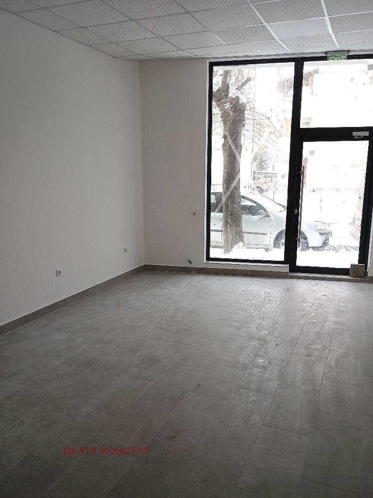 Te huur  Winkel Pernik , Tsentar , 35 m² | 18019885 - afbeelding [2]