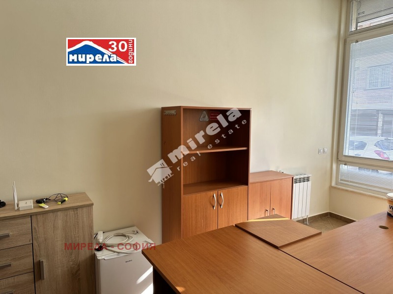 Дава под наем МАГАЗИН, гр. София, Сухата река, снимка 3 - Магазини - 53385198