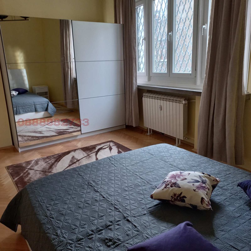 Дава под наем 2-СТАЕН, гр. София, Център, снимка 3 - Апартаменти - 52968651