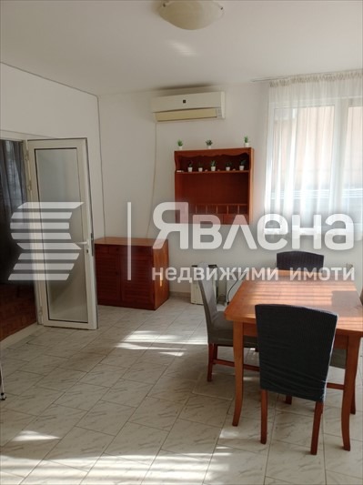 Zu vermieten  Hausboden Warna , Lewski 2 , 100 qm | 97094707 - Bild [3]
