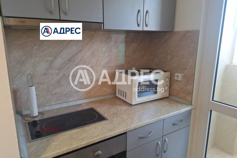 De inchiriat  1 dormitor Varna , Țentâr , 65 mp | 37430174 - imagine [5]