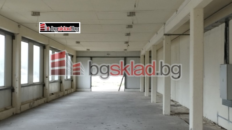 En renta  Almacenamiento región Sofia , Pravets , 360 metros cuadrados | 43195137