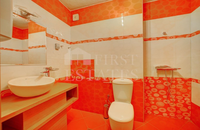 De inchiriat  Birou Sofia , Crâstova vada , 350 mp | 65905910 - imagine [8]