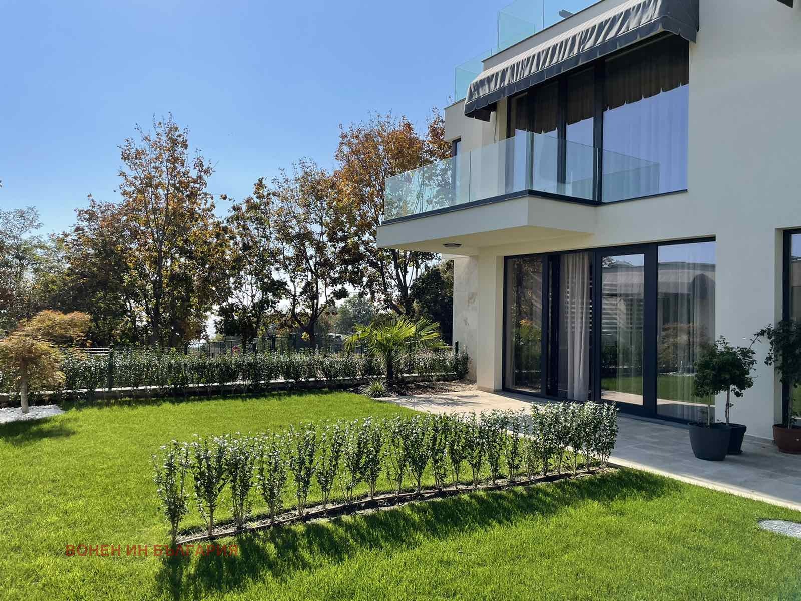 Дава под наем КЪЩА, гр. Варна, к.к. Чайка