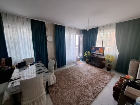 1 Schlafzimmer Juschen, Plowdiw