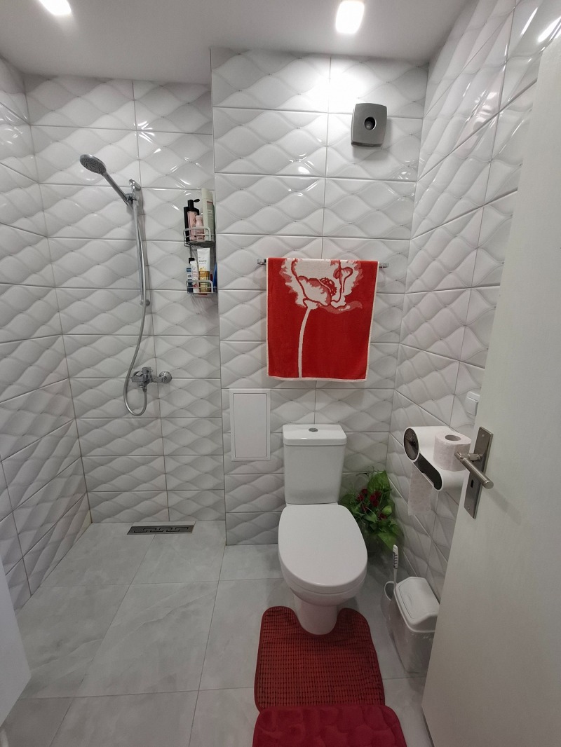 Zu vermieten  1 Schlafzimmer Plowdiw , Juschen , 75 qm | 64579257 - Bild [11]