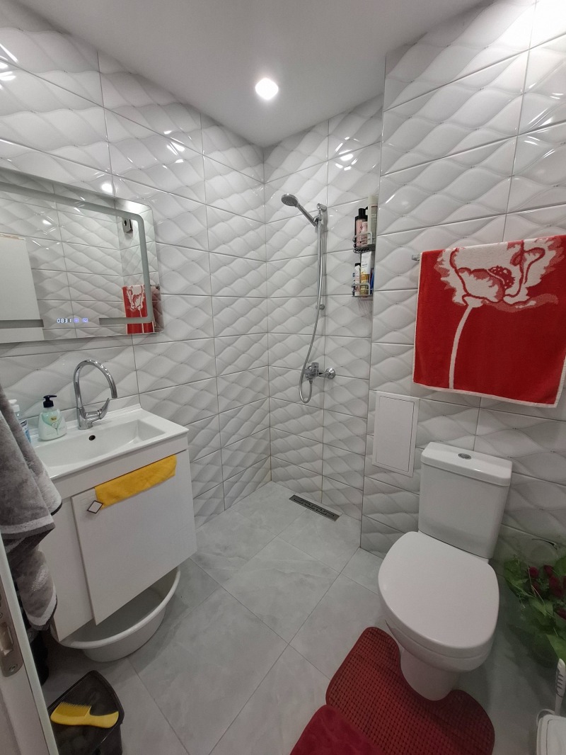 Zu vermieten  1 Schlafzimmer Plowdiw , Juschen , 75 qm | 64579257 - Bild [10]