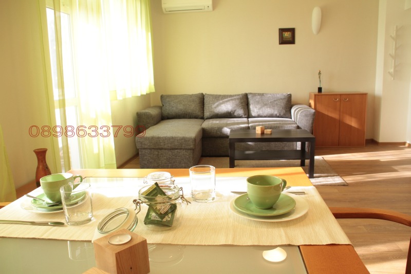 For Rent  1 bedroom Plovdiv , Tsentar , 60 sq.m | 32337797