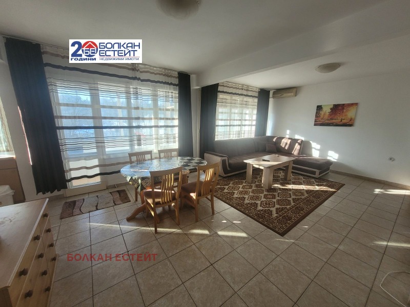 Дава под наем 3-СТАЕН, гр. Велико Търново, Център